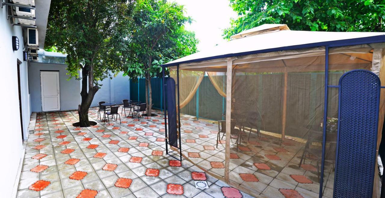 Hotel Garden Tiflis Dış mekan fotoğraf