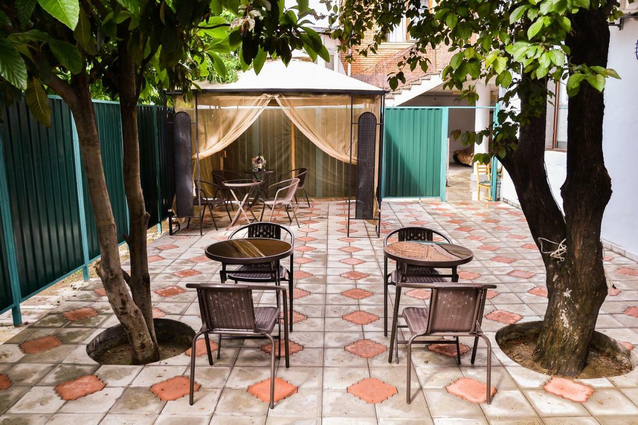 Hotel Garden Tiflis Dış mekan fotoğraf