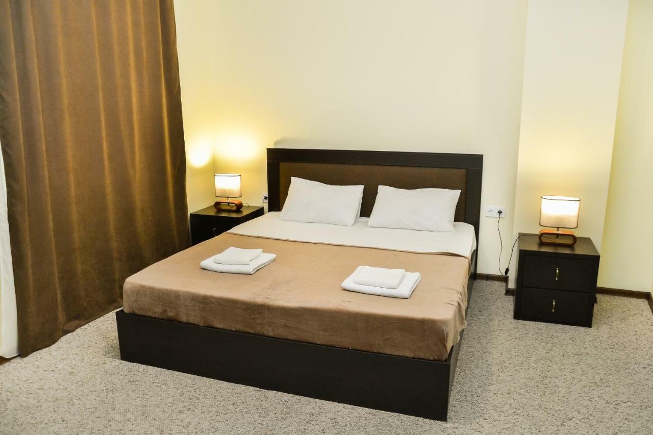 Hotel Garden Tiflis Dış mekan fotoğraf